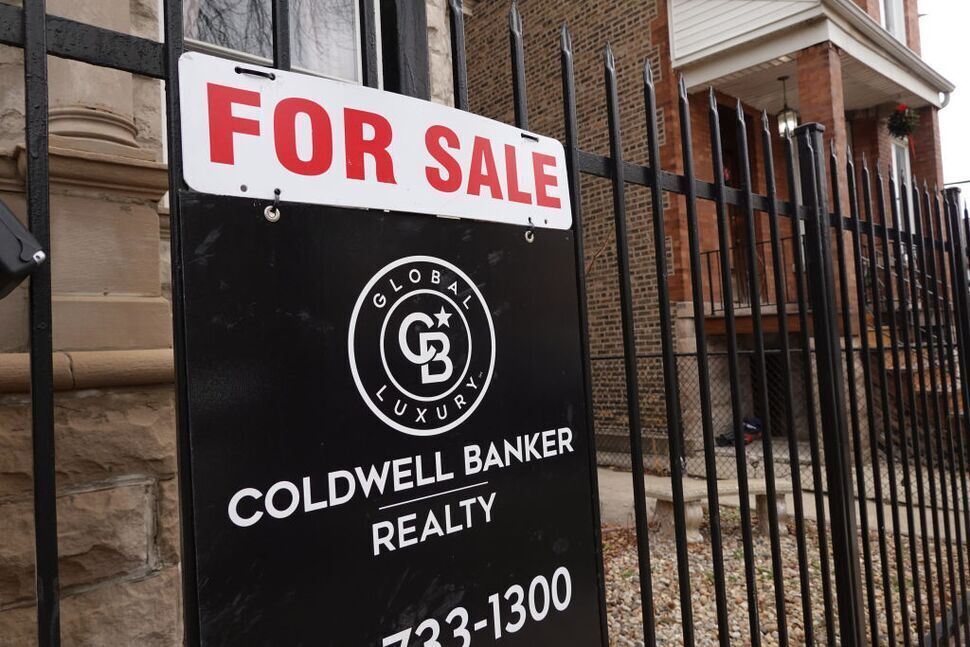 В США цены на вторичное жилье упали на 1,5% в декабре, что стало 11-м месяцем снижения.