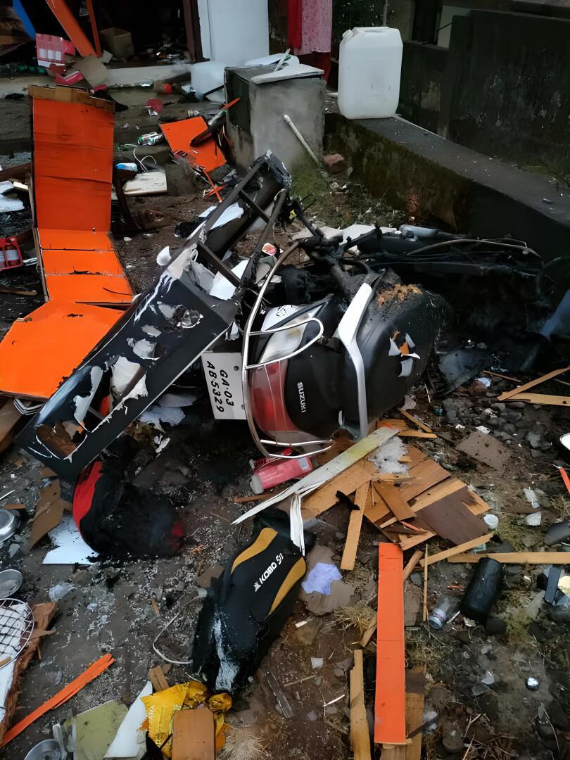 Мощный взрыв в баре Гоа, причина неизвестна!