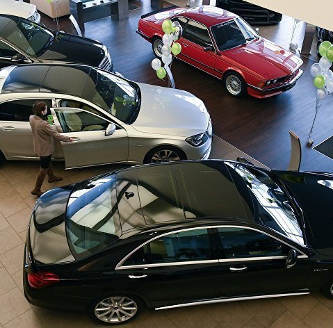 Что ждёт российский авторынок в 2023 году. Стоит ли сейчас покупать автомобиль?