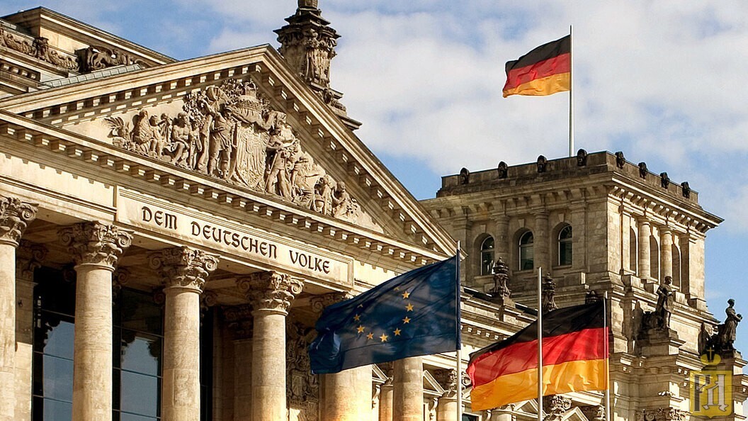 Немецкое правительство сейчас прижали к стенке.