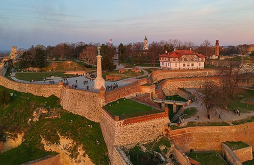 Будто приехал к близкому другу. «Почему Сербы так отчаянно любят русских и как там проводить отпуск?