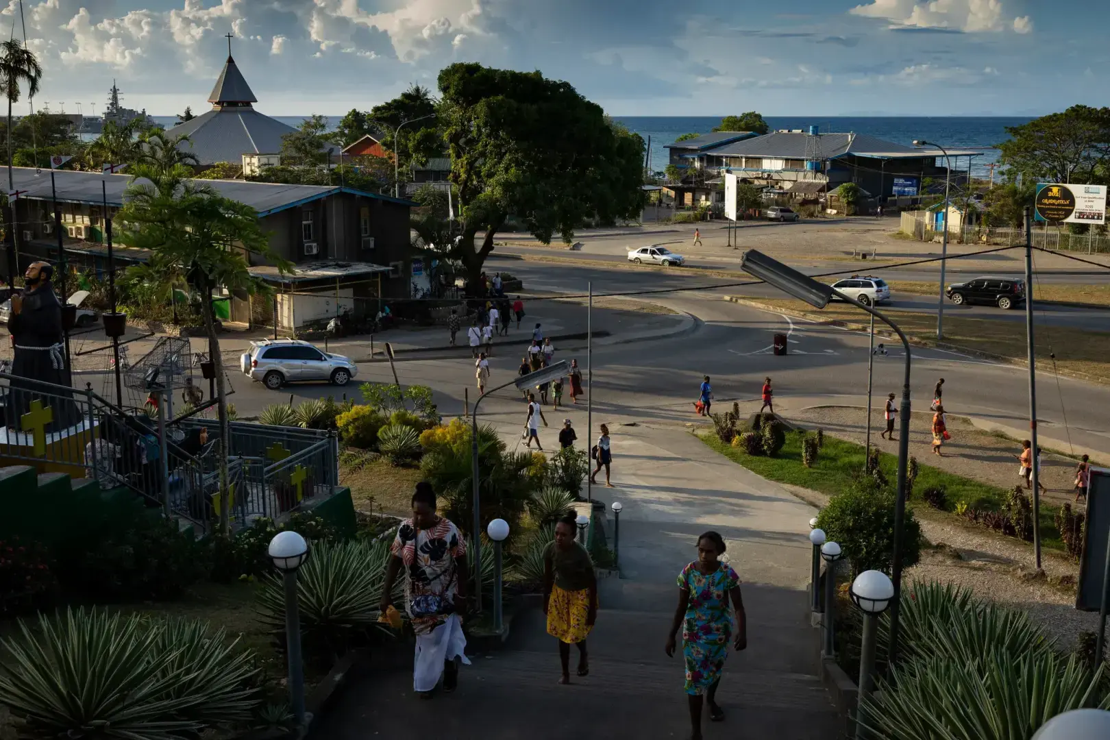 Безумный рывок Китая к стратегическому островному государству порождает недовольство