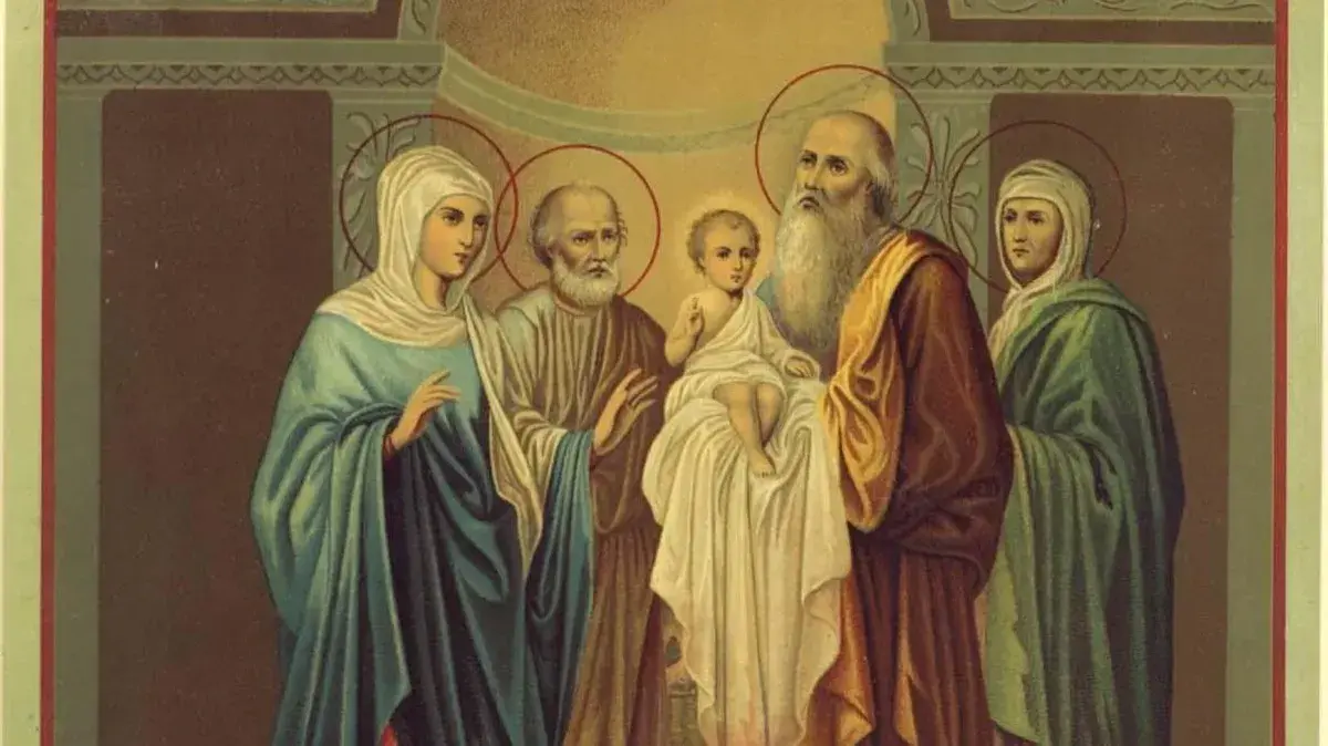 Когда освящать воду на Сретение Господне -15 февраля: от каких болезней помогает сретенская вода и когда делать громничную свечу, которая защищает