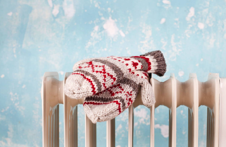 Почему не стоит класть ноги на радиатор для согревания