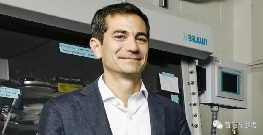 Новый тип углеродно-кислородной батареи, стоимость которой составляет всего 1/10 литиевой