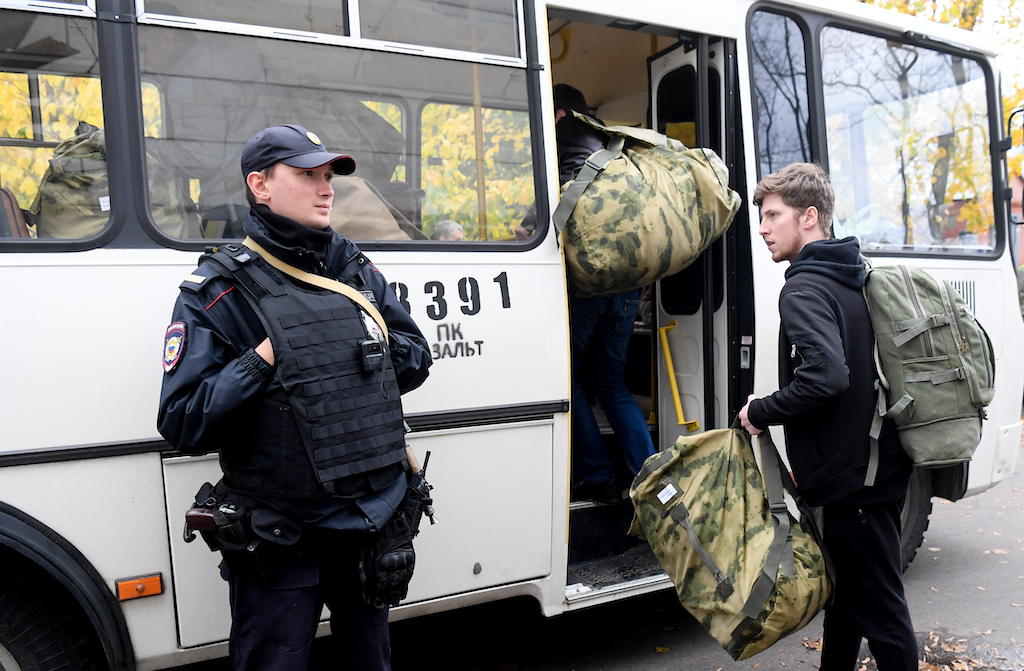 Призовут граждан не служивших срочную службу на переподготовку этой весной ?