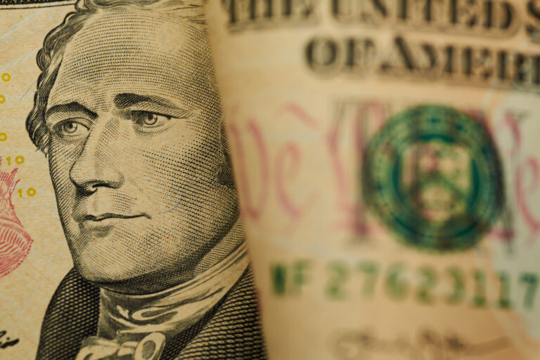 'Этот бывший исследователь основал игровую компанию