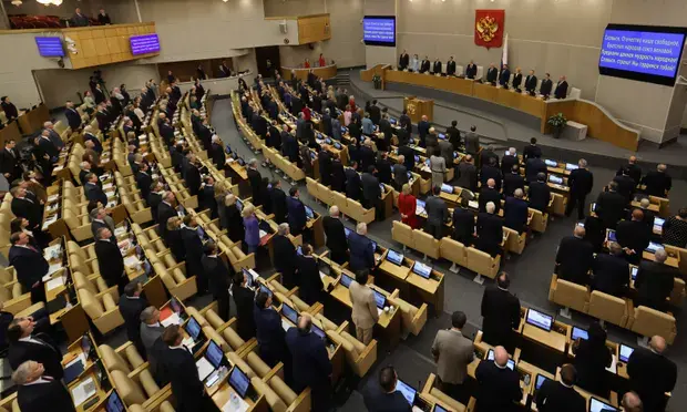 Российские депутаты решили не разглашать данные налоговых деклараций. Палата представителей одобрила закон о сохранении в тайне подоходного налога.