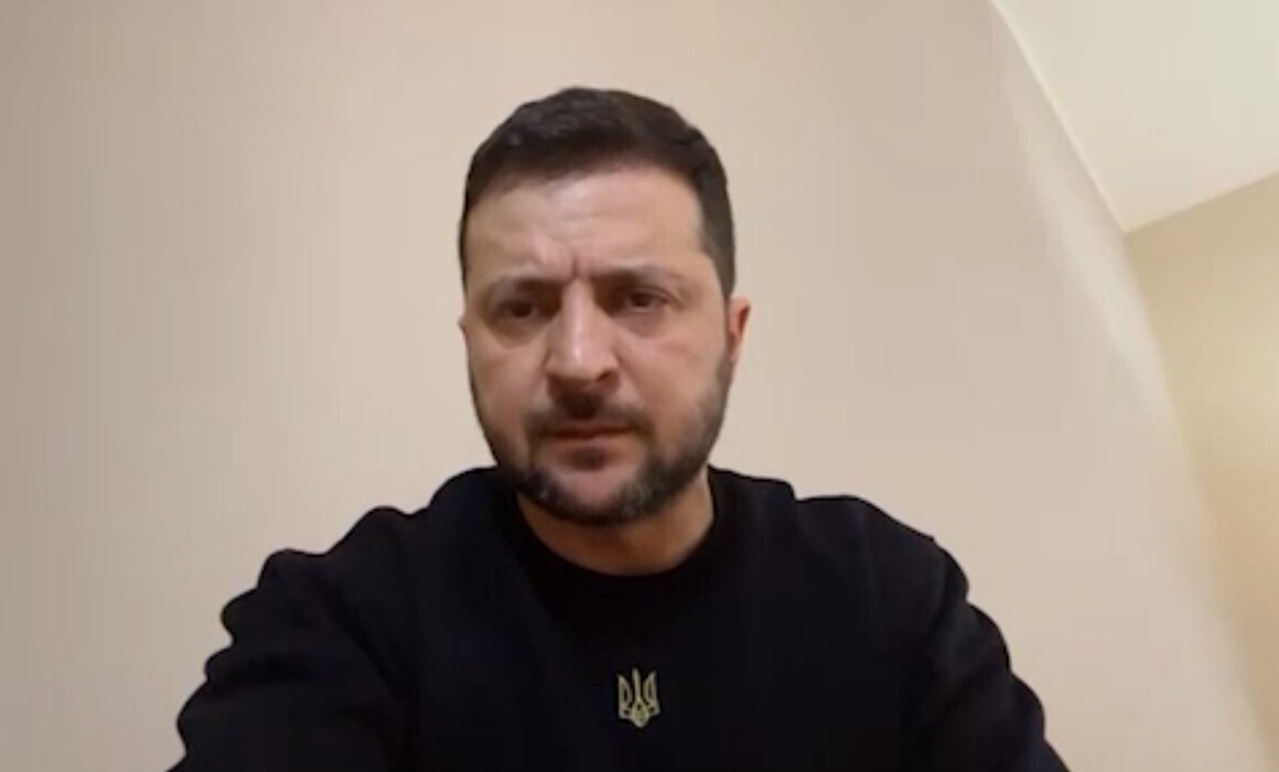 Зеленскому исполнилось 45 лет: как искажалось его по мере СВО!