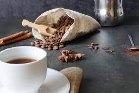 Сколько чашек кофе может выпить человек с высоким кровяным давлением?