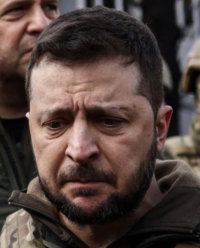 Зеленскому исполнилось 45 лет: как искажалось его по мере СВО!