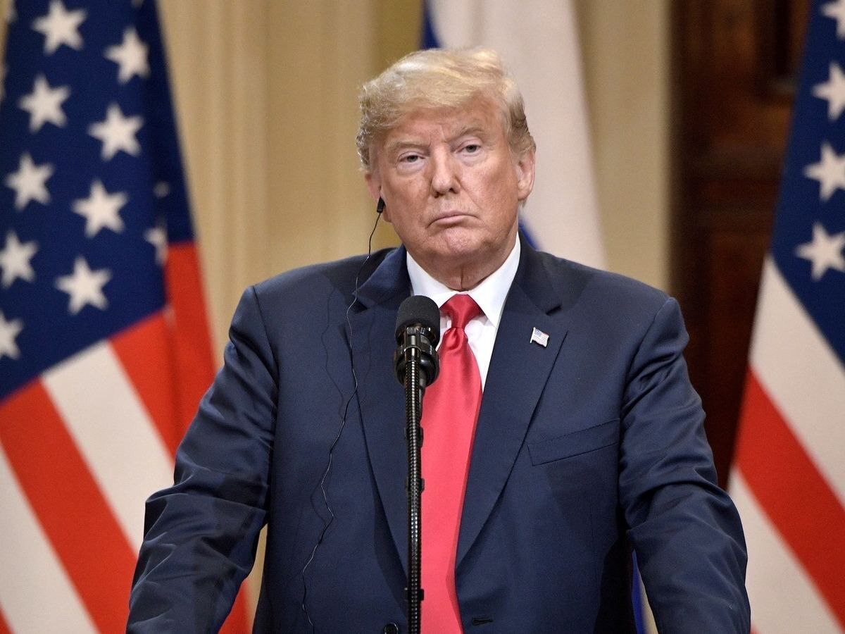 Вот они тупые эти хохлы и оппозиционеры Путина. Они должны молиться на него