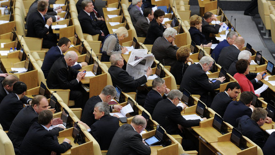 Дума очень хочет восстановить индексацию пенсий работающим пенсионерам, но пока не может