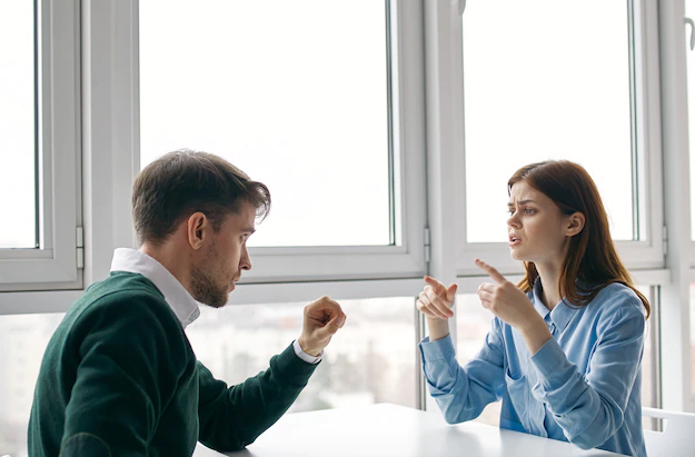 Кому можно или кому нельзя рассказывать о своих проблемах