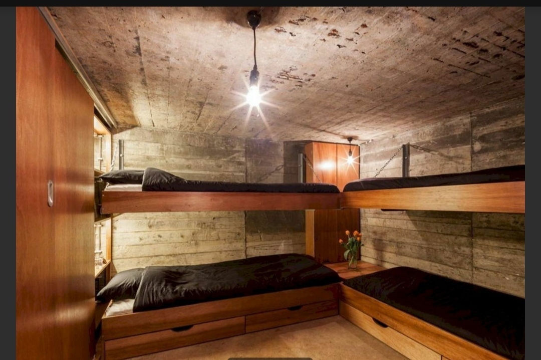 Правда что продают железобетонные бункеры?