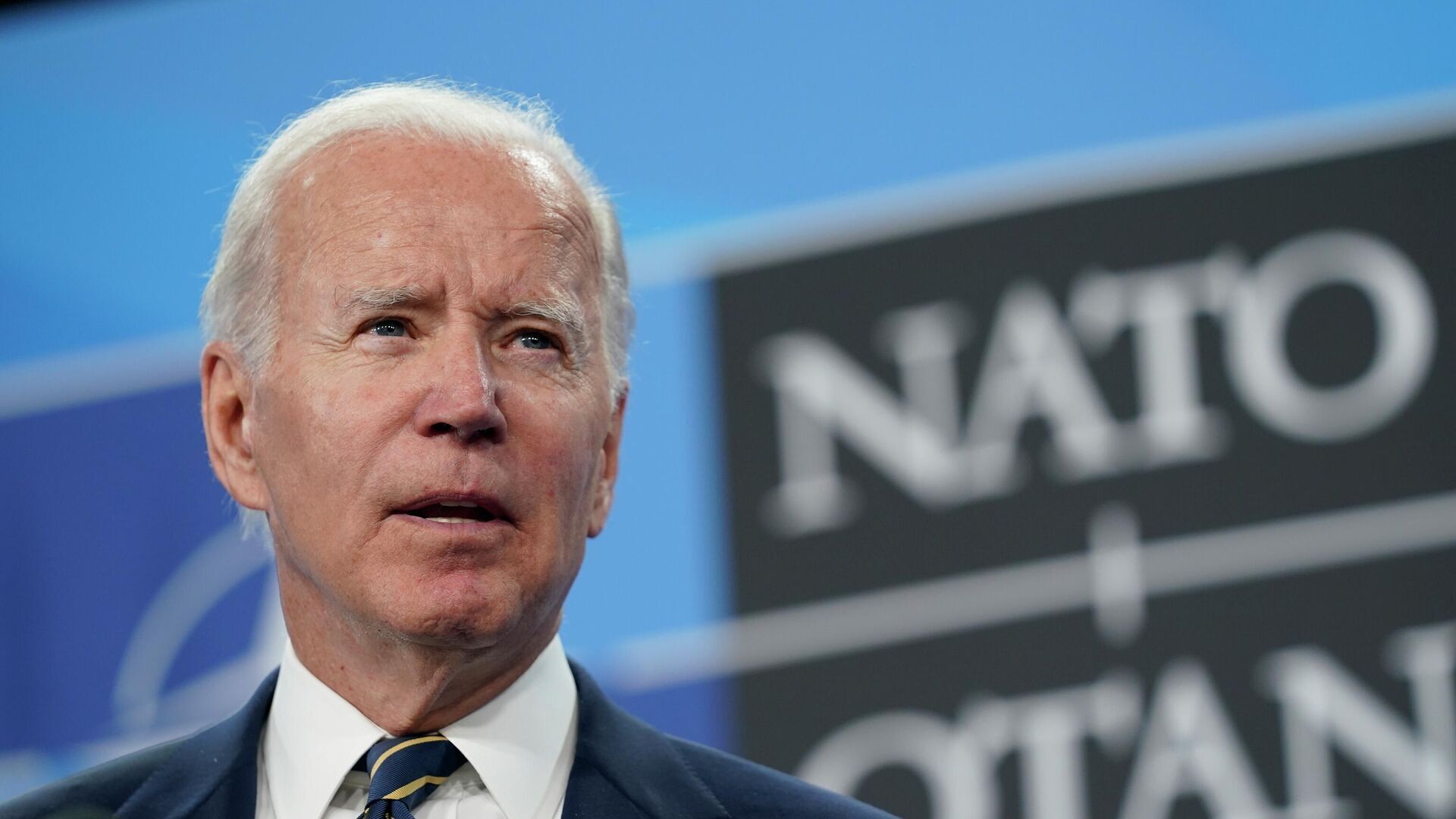 Проверка фактов: Байден делает ложные и вводящие в заблуждение утверждения в экономической речи