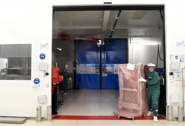 Нидерланды и Япония заявили о присоединении к США в сдерживании производства чипов в Китае