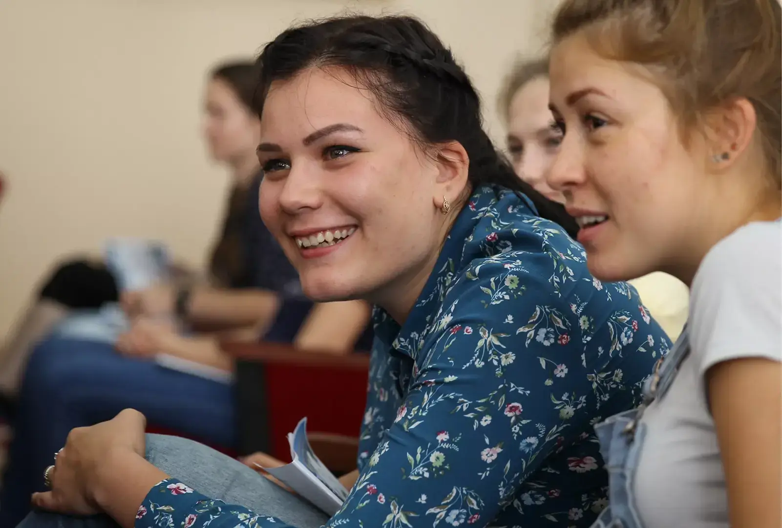 Как программа «Профессионалитет» подсобляет учащимся в трудоустройстве?