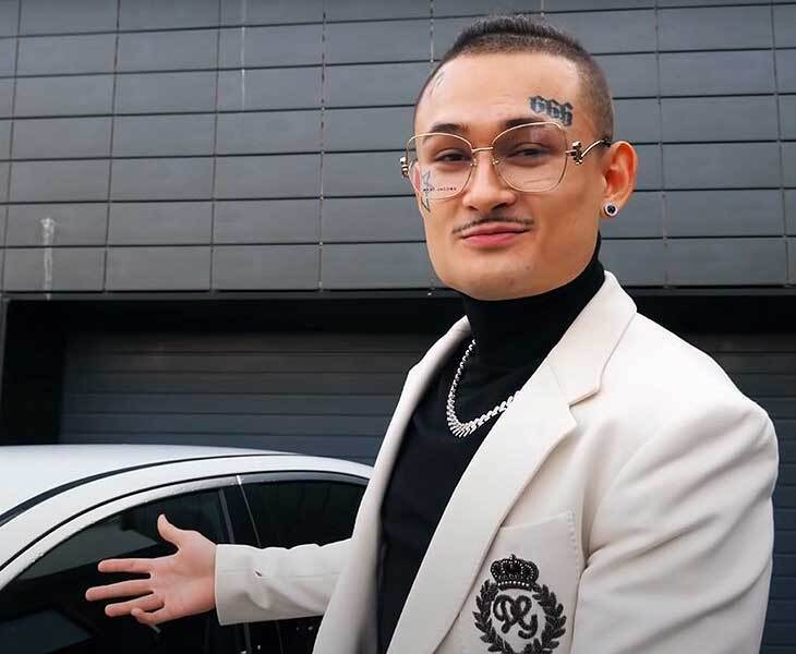 Моргенштерн распродает украшения из-за проблем с деньгами