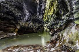 Ты просто обязан увидеть и ощутить эмоции от путешествия, именно туда..