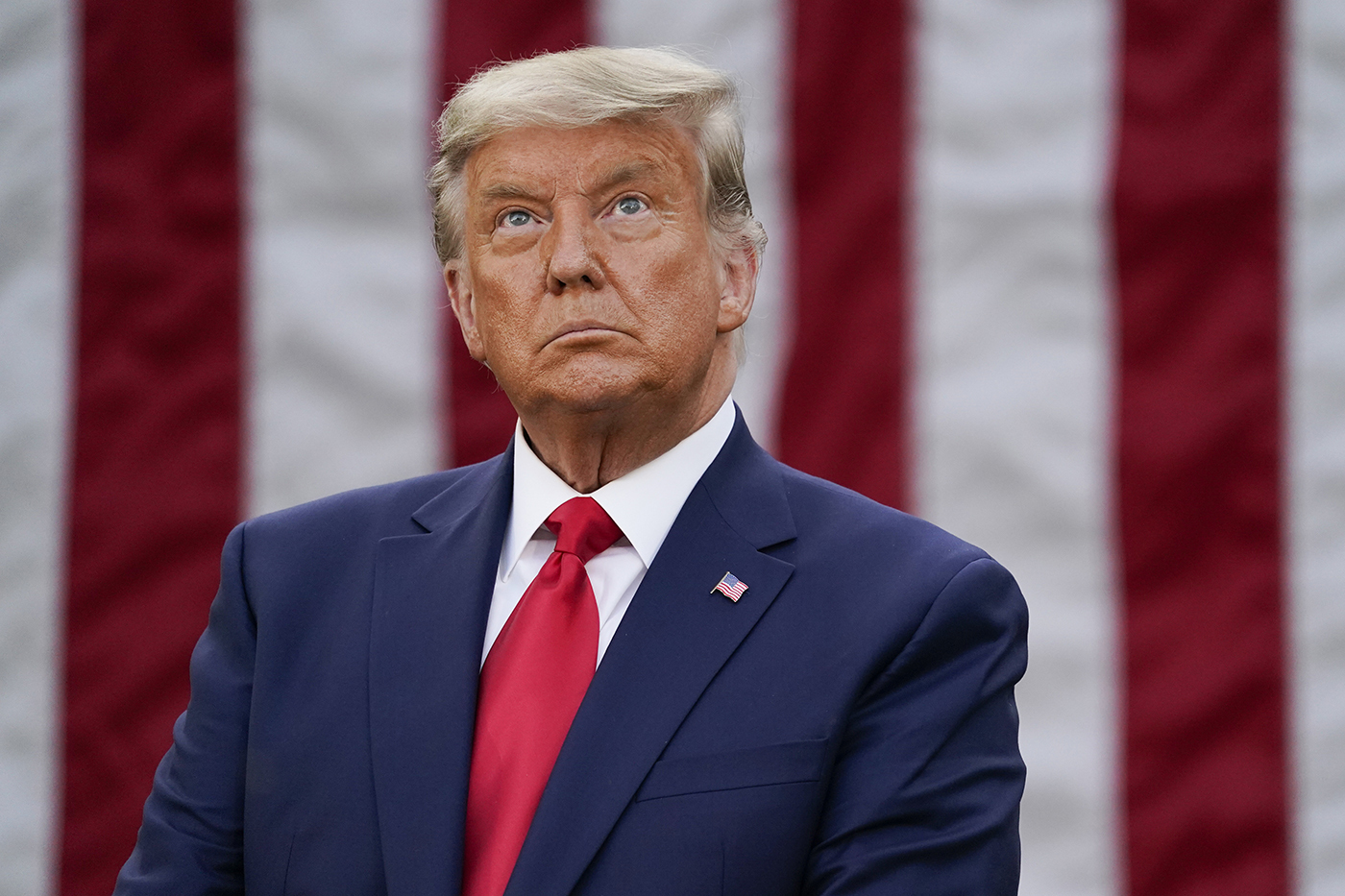 Трамп испытывает проблемы с деньгами