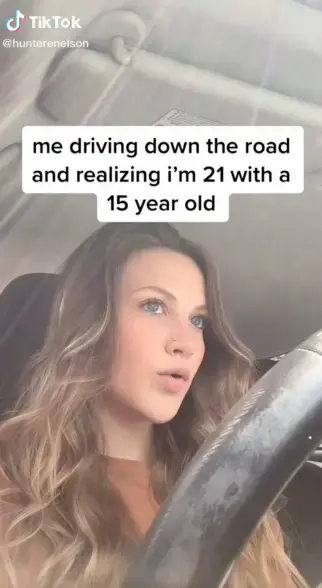 Мне 21 год, а моей дочери 15 лет — ее учителя никогда не воспримут меня всерьез