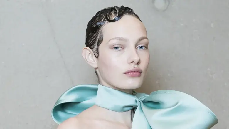 Подиумы коллекции Haute Couture Весна/Лето 2023 дают представление о самых модных тенденциях красоты