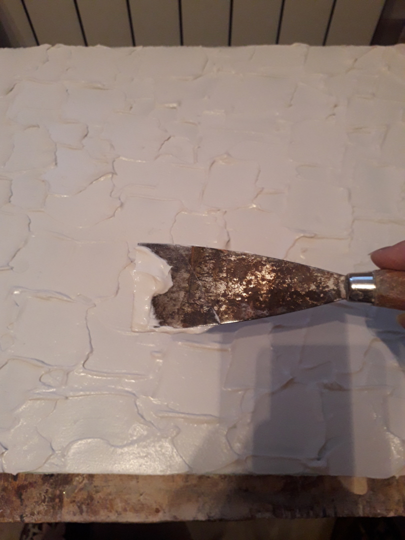 Мои фантазии в технике барельеф. Картина из гипса и декорация стены в прихожей своими руками