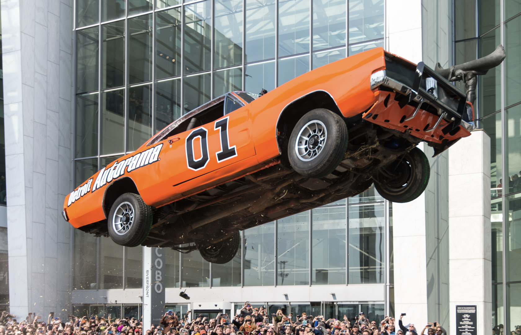 Топ-5 автомобильных погонь в кино