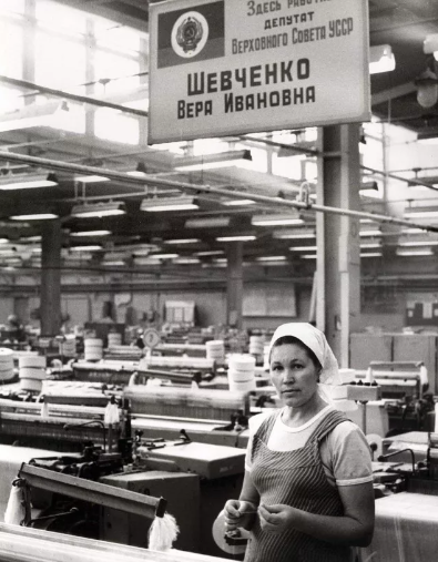 «Слуги отбились от народа», или Насколько выросло депутатское жалование за 100 лет?