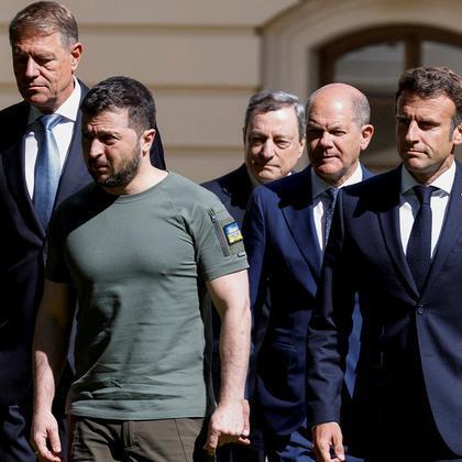 Шольц хочет, чтобы Украина получила статус вступления в ЕС.