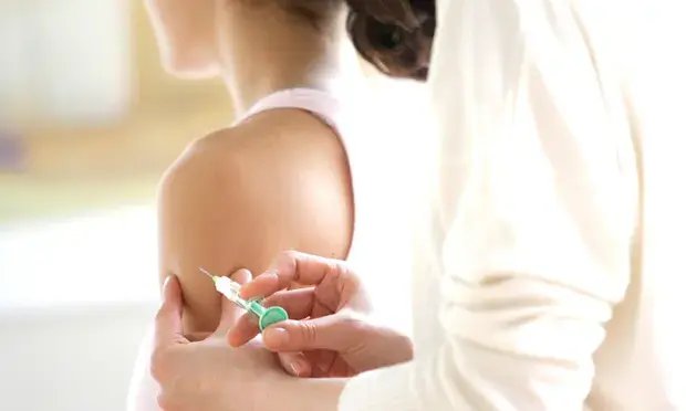 Австралия на пути к искоренению рака шейки матки к 2035 году на фоне растущего уровня вакцинации против ВПЧ