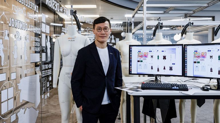 Искусственный интеллект, который быстро развивается: можем ли мы контролировать его, или он контролирует нас?