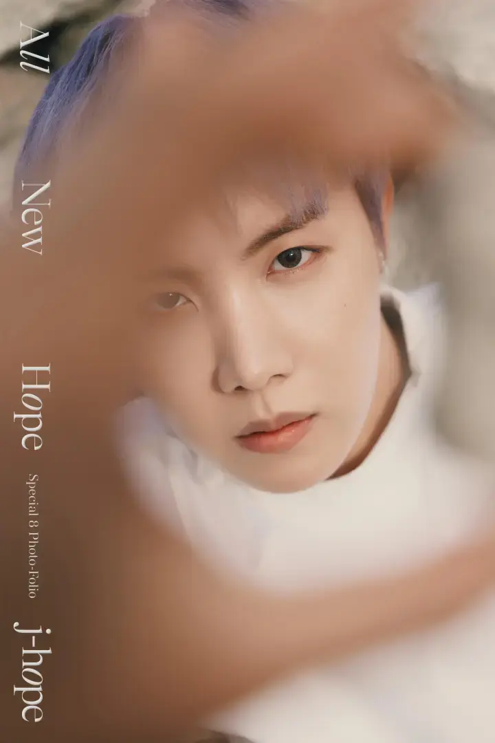 Джей-Хоуп из BTS показал превью фотографий «Я, снова я и Джей-Хоуп» для «All New Hope» ПЕРСОНАЛ ПСР