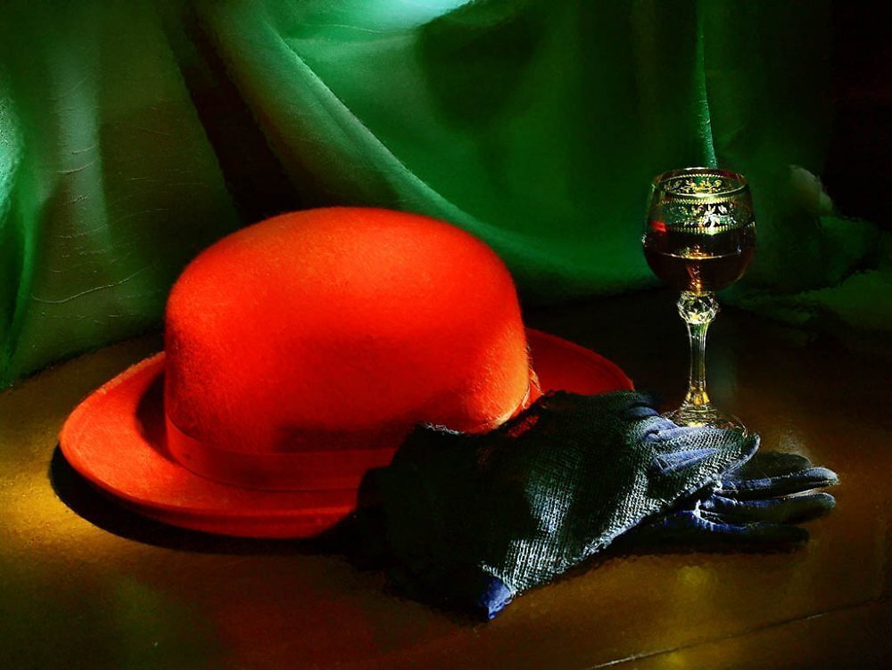 Детективная история: дело о красном берете