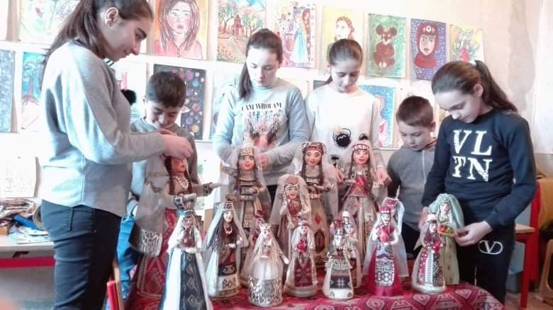 Моя мама-кукольница