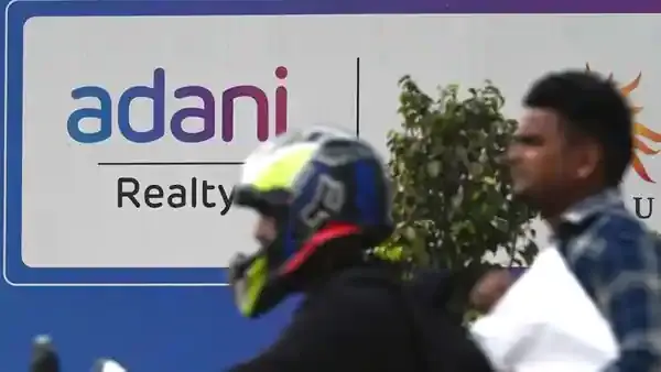 Три мегапроекта Гаутама Адани подверглись проверке в Мумбаи после обвинений Гинденбурга в мошенничестве.