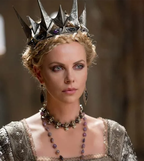 Десять самых привлекательных женщин-звезд Голливуда, все сексуальные и очаровательные, прирожденные красавицы