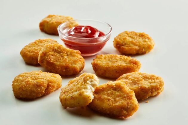 Компания Rebellyous Foods, занимающаяся производством курицы на растительной основе, привлекает ,5 млн. для запуска новейших технологий производства