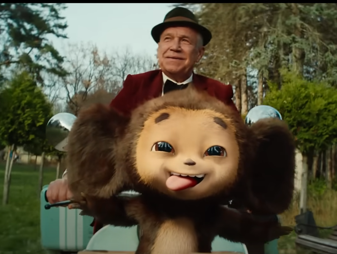 «Бьет рекорды, пленяет сердца: Феноменальный успех «Чебурашки» — вневременной семейной комедии»