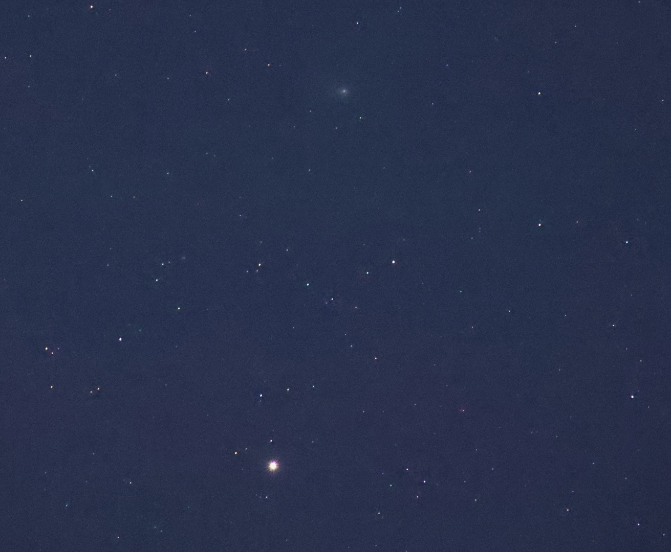 Комета и полнолуние 05.02.2022 (Чудесный Астроном)