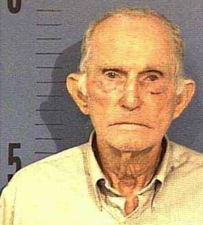 Американский народный герой, считавшийся старейшим действующим грабителем банков в мире.