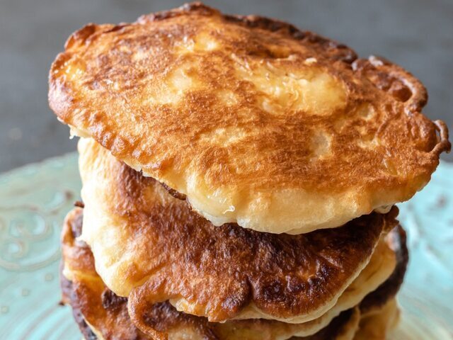 Полезные рецепты в копилку здорового питания и диеты. Блины-пудинги с бананами. Простой рецепт вкусного перекуса