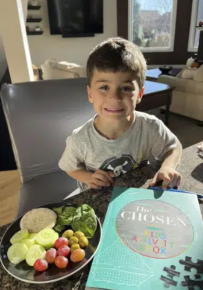 Мужчина из Мичигана говорит, что 6-летний сын заказал еду на 1 тысячу долларов в Grubhub.