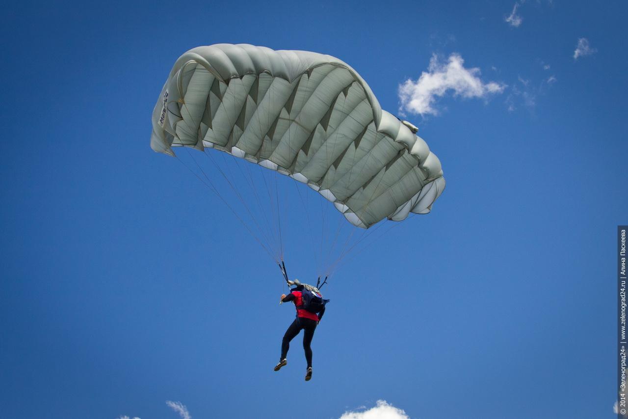 Что подарить мужчине на 23 февраля в 2023 году? Не банальные идеи для подарка. Чего хотят мужики? Какой подарок выдумать?