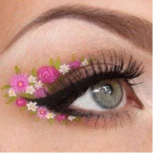 День роз 2023: 5 идей романтического макияжа, чтобы отпраздновать особый день