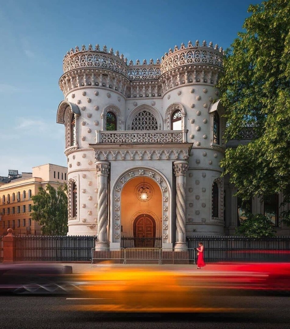 архитектурные здания москвы