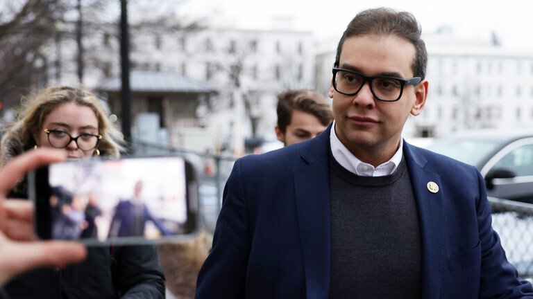 Конгрессмен США обвиняется в сексуальных домогательствах.