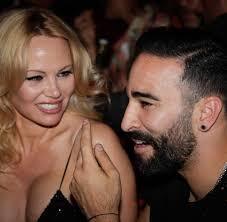 Памела Андерсон все о сексе,лжи и этой.