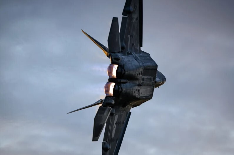 США сбили предположительно китайский воздушный шар-шпион над Атлантикой